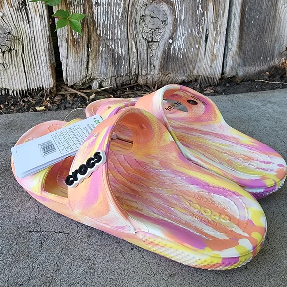 Crocs Marbeled Classic Slides M5/W7 - Picture 3 of 6